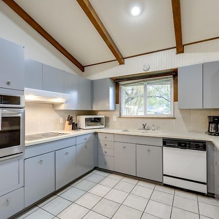 Charming San Antonio Abode About 10 Mi To River Walk! 외부 사진